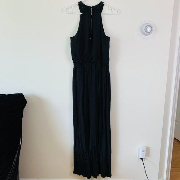 Banana Republic Dresses & Skirts - Banana Republic Size 6 Black Maxi Dress